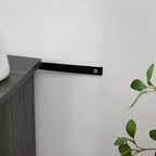 Meuble TV pour téléviseurs jusqu'à 65 pouces - Meuble TV de style ferme avec contour en pierre