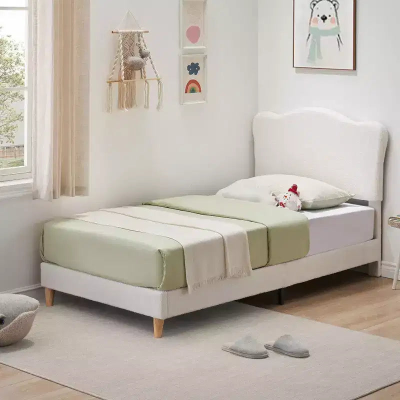 Upholstered Twin Size Bed Frame for Kids with Scallop Headboard, Cute Velvet Twin Bed for Kids,Sturdy Platform Bed, No Box Spring Needed,Wooden Slats
